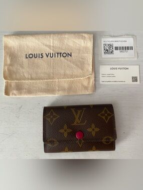LOUIS VUITTON Monogram 6 Key Multicles Holder | LV Canvas w Fuchsia Leather